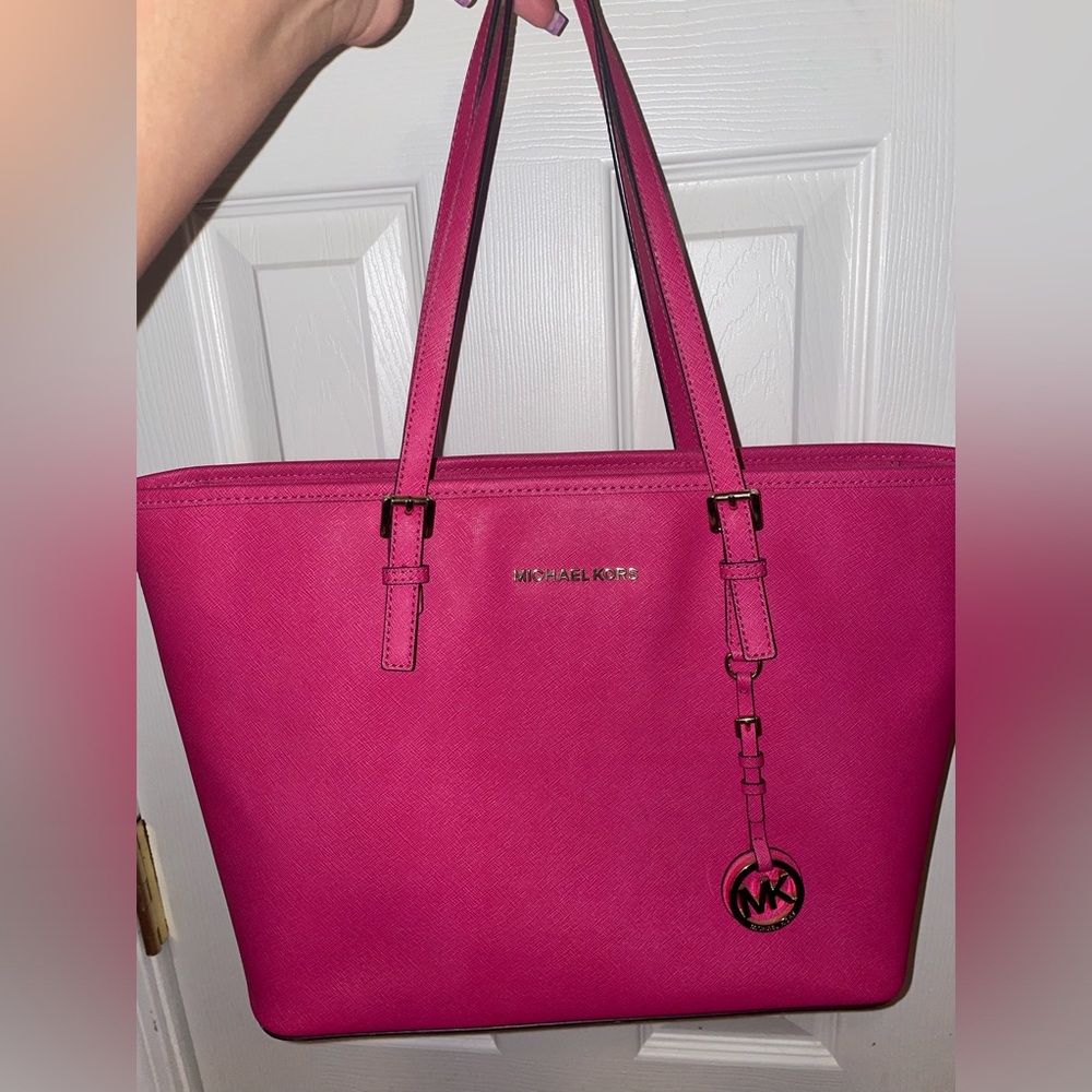 Hot Pink Micheal Kors Tote